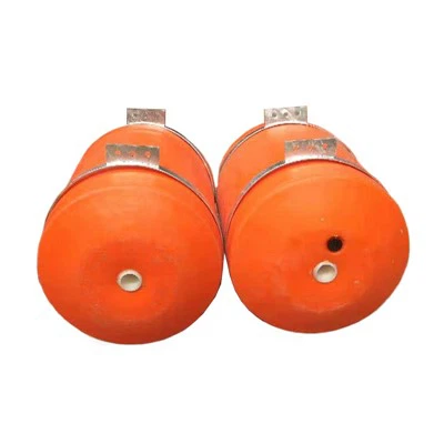 Putplasčio užpildytas švartavimosi plūduras